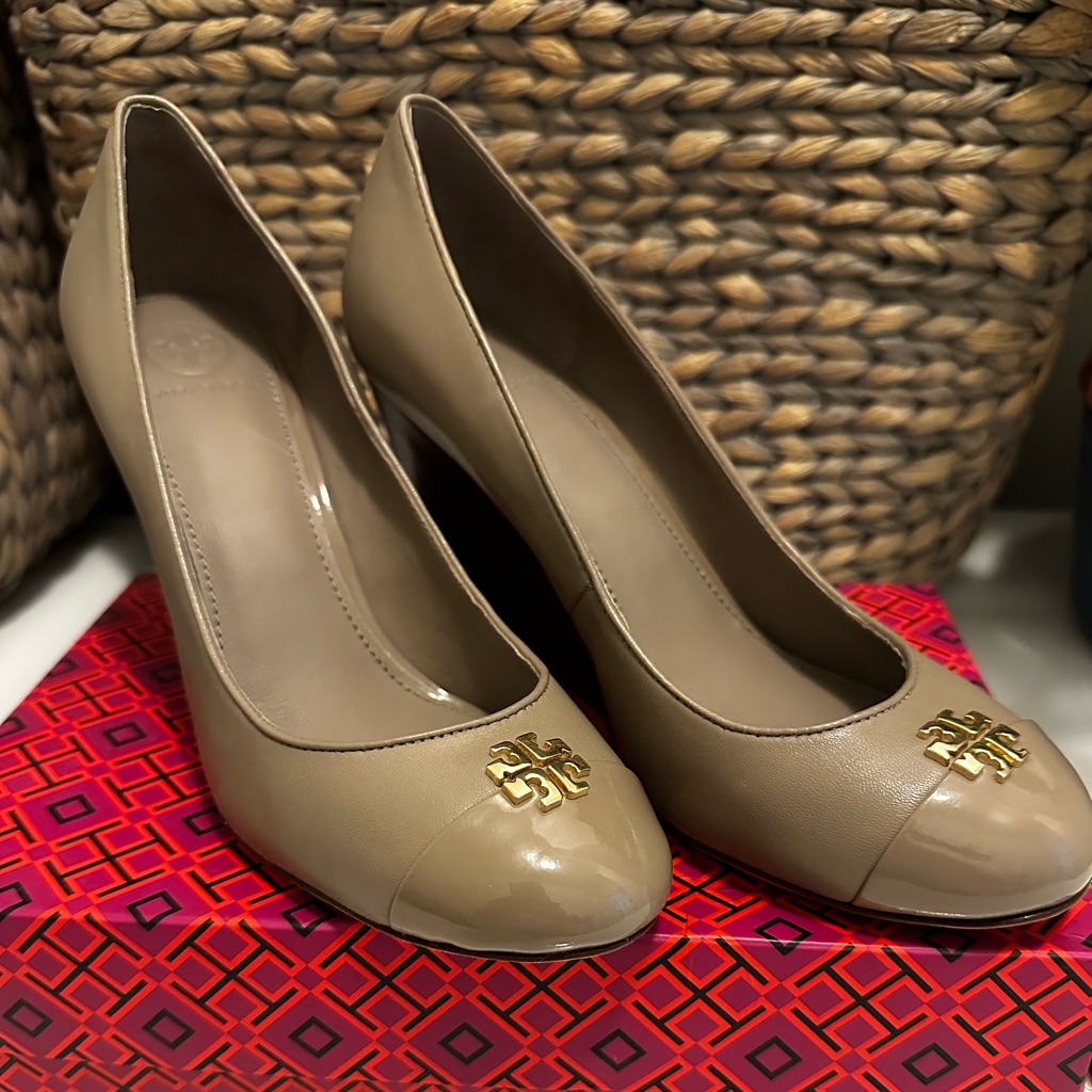 Tory Heels